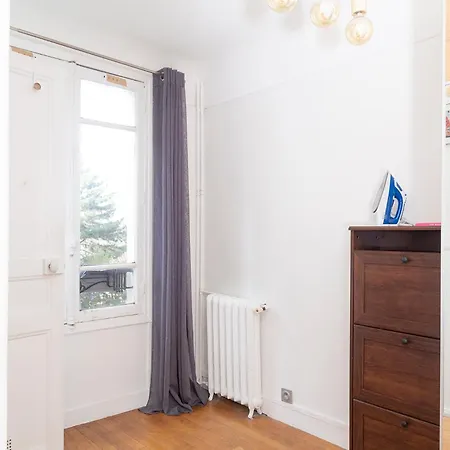 Cozy 1-bedroom On Rue Desnouettes - Perfect For 2024 Olympics Apartment *