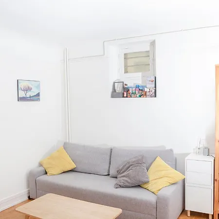 Cozy 1-bedroom On Rue Desnouettes - Perfect For 2024 Olympics * Paris